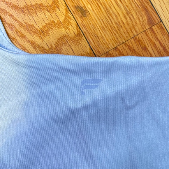 Fabletics, crop workout top, light bluey gray, size S - Picture 5 of 5